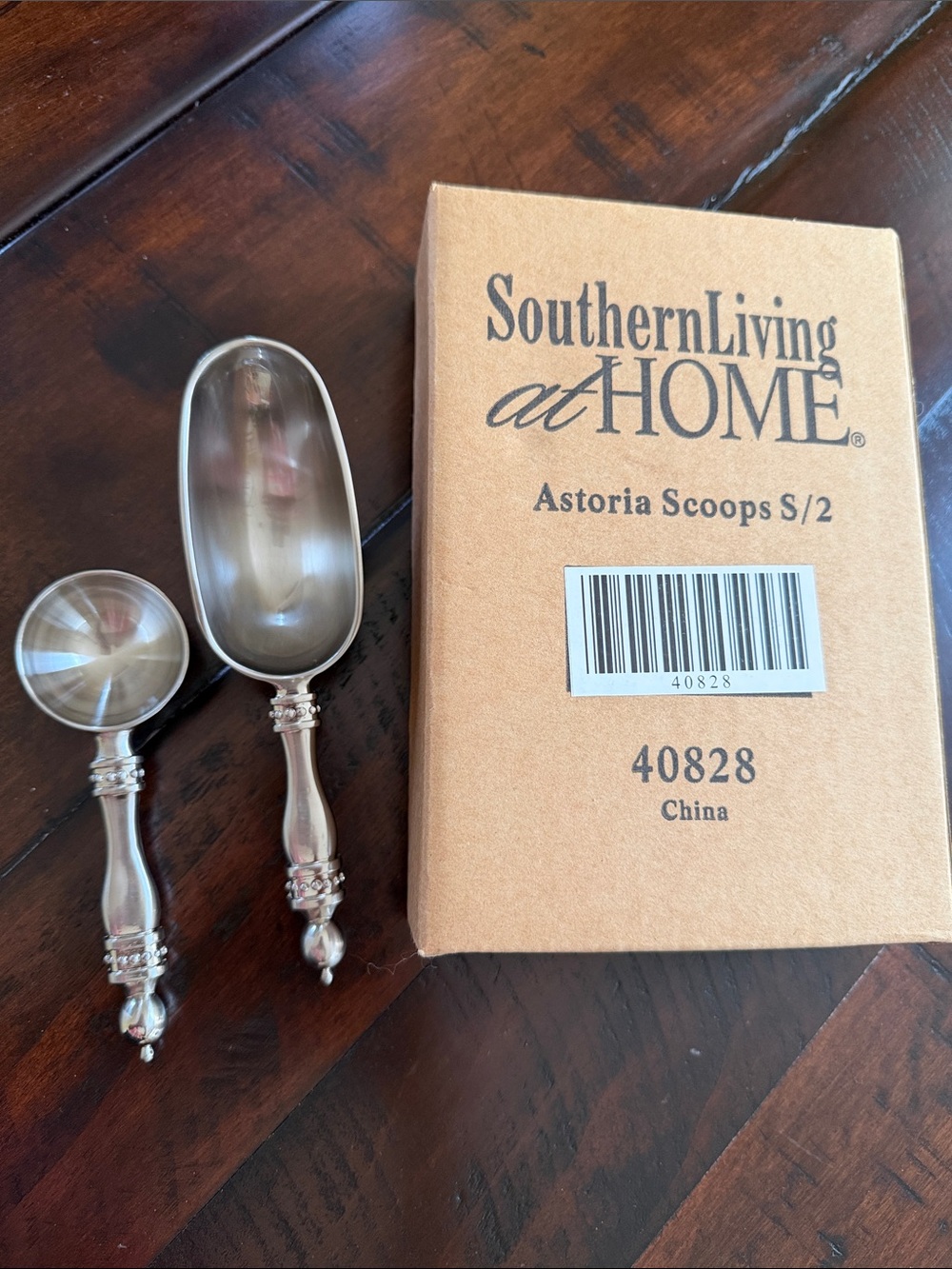 Southern Living At Home Astoria Serving Scoops Set